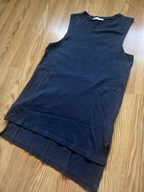 Zara Women's Sleeveless Top